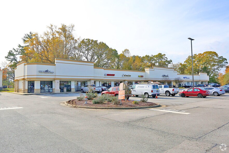 More Photos Of 1401-1463 N Main St, Suffolk Unknown For Lease