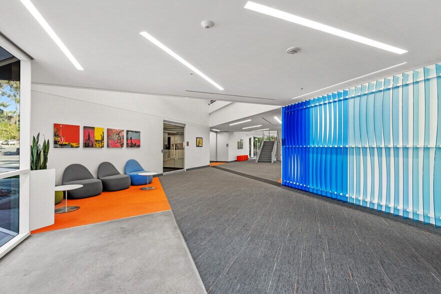 More Photos Of 2035 corte del nogal, Carlsbad Office For Lease