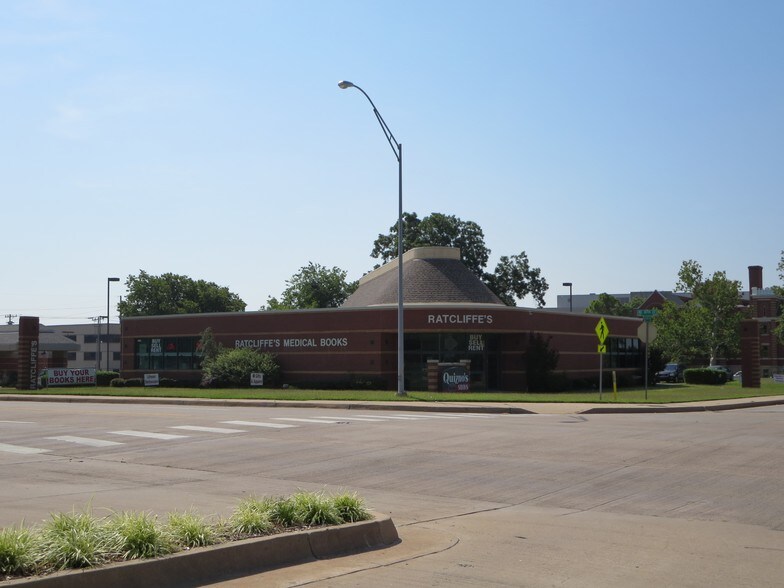 More Photos Of 400 NE 10th St, Oklahoma City Freestanding For Lease