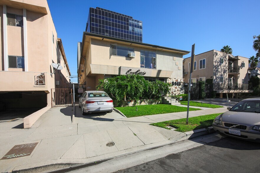 More Photos Of 8443 Blackburn Ave, Los Angeles Apartments For Sale