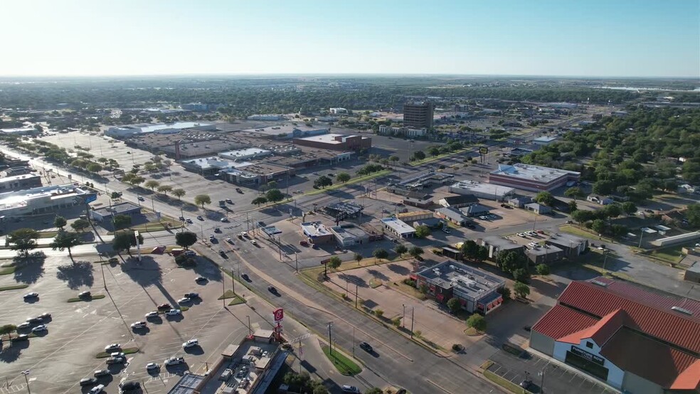 Primary Photo Of 3701 Call Field Rd, Wichita Falls Restaurant For Lease