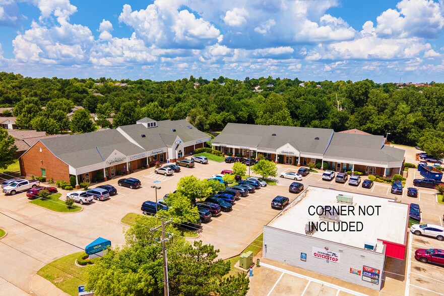 Primary Photo Of 423 N Bryant Ave, Edmond Office For Sale