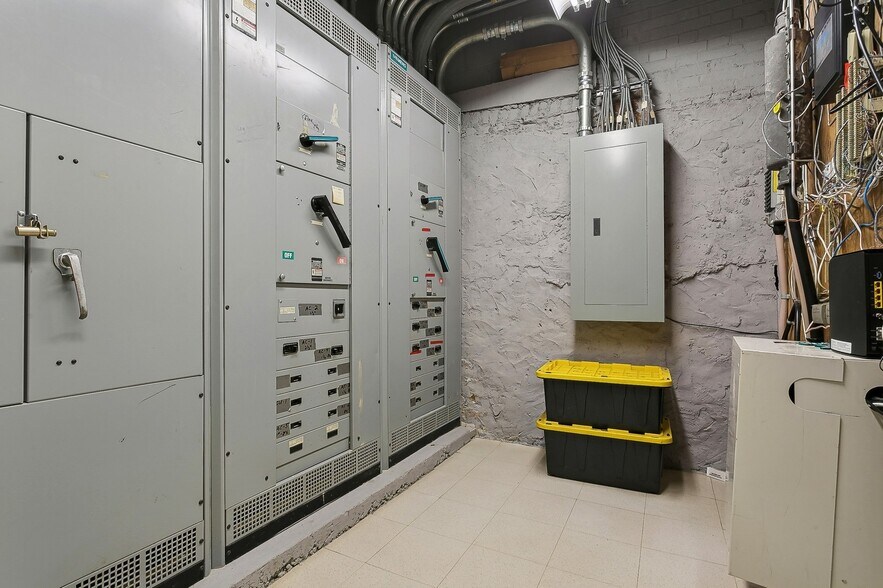 More Photos Of 3 Lehman Ter, Yonkers Congregate Senior Housing For Sale