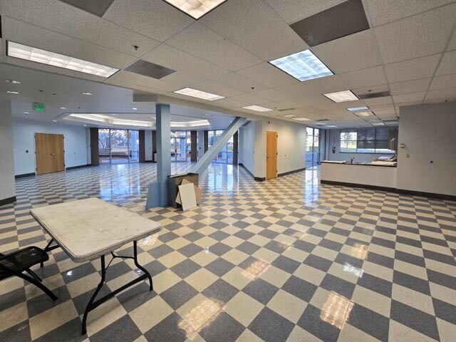 More Photos Of 727 E Utah Valley, American Fork Office For Lease