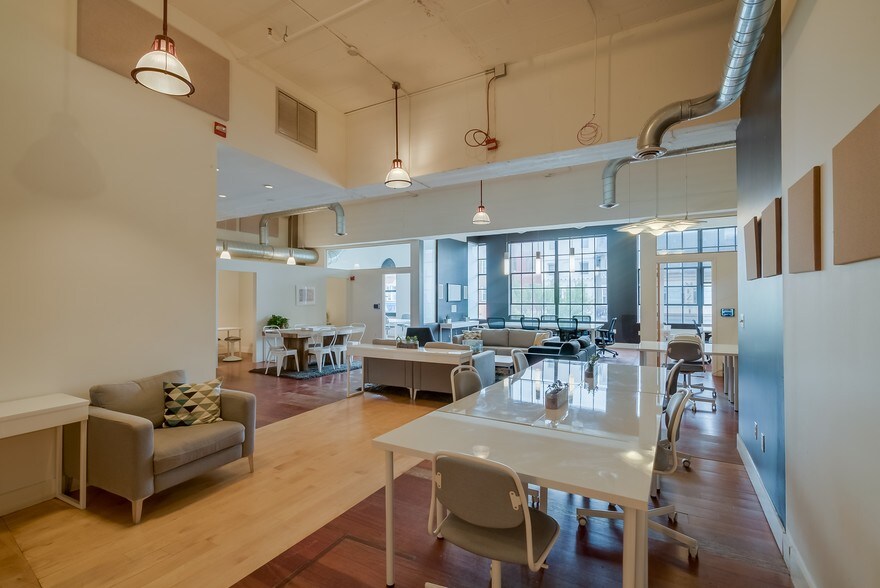 More Photos Of 2424 18th St NW, Washington Office For Lease