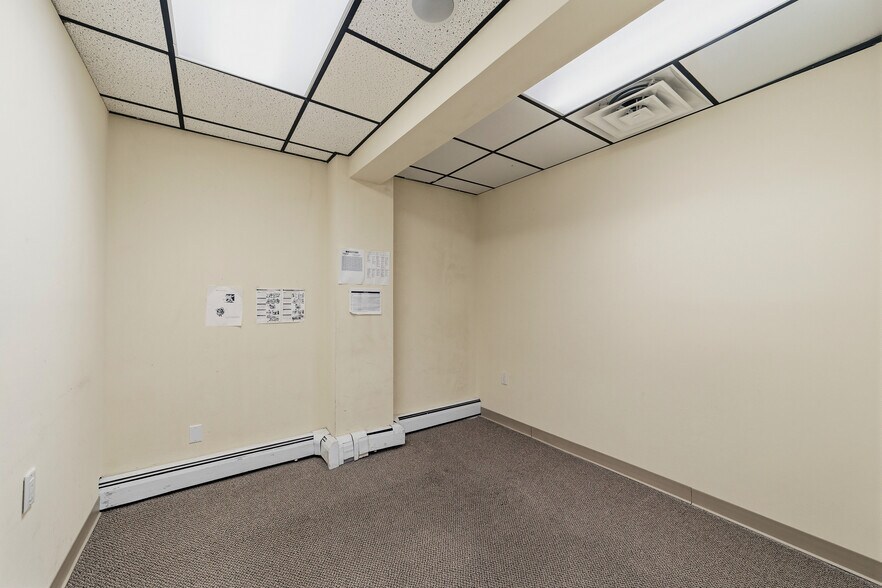 More Photos Of 2406 New Rd, Northfield Office For Sale