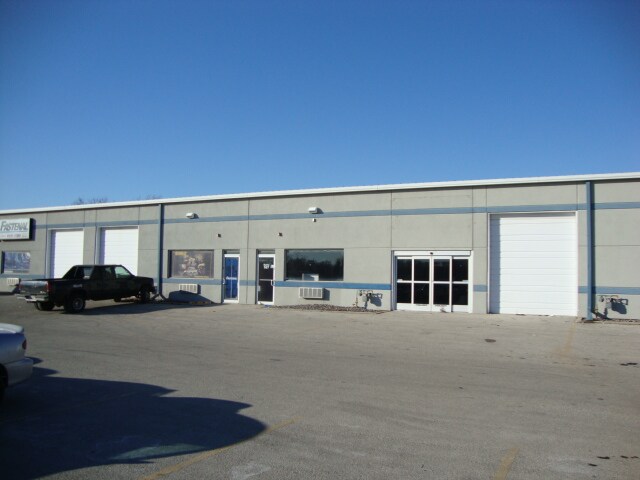 More Photos Of 4320 1st Ave, Lyons Light Distribution For Lease