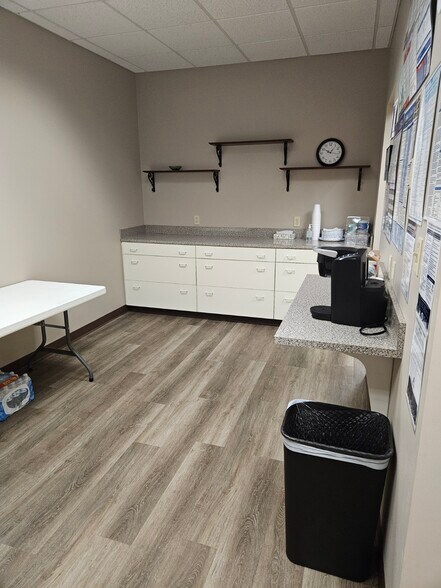 More Photos Of 470-479 Jeffers St, Dubois Office For Lease