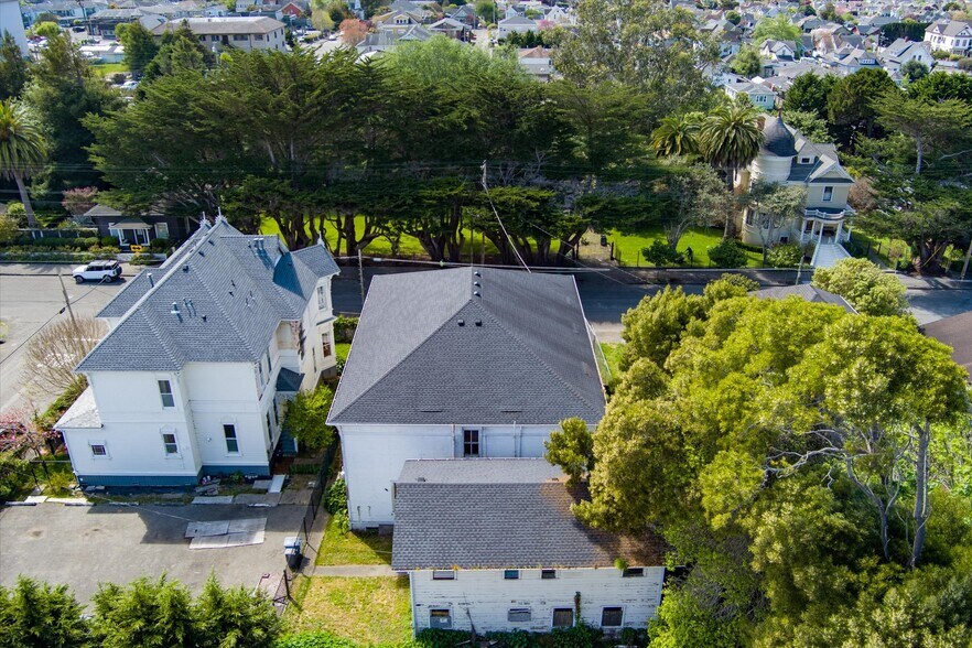 More Photos Of 1625 G St, Eureka Multifamily For Sale