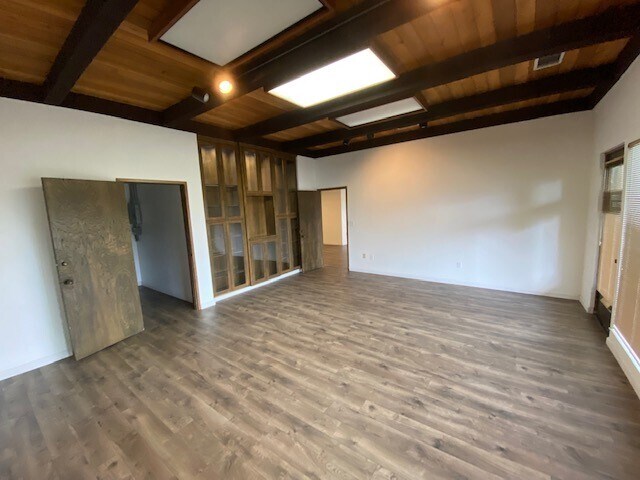 More Photos Of 372 Bel Marin Keys Blvd, Novato Flex For Lease