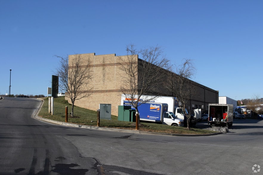 More Photos Of 10780 Hanna St, Beltsville Unknown For Lease