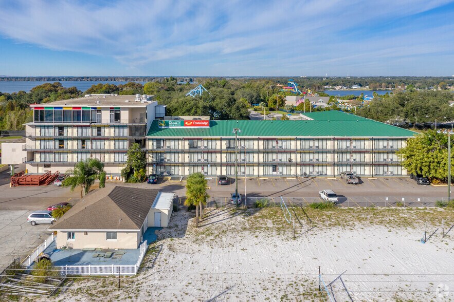 More Photos Of 5665 Cypress Gardens Blvd, Winter Haven Hotel For Lease