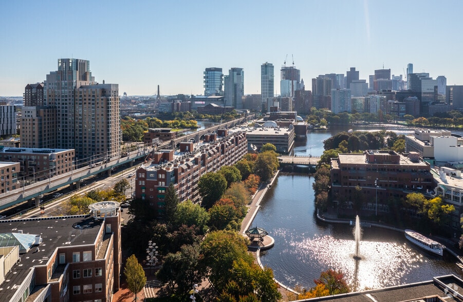 More Photos Of 4 Canal Park, Cambridge Apartments For Sale