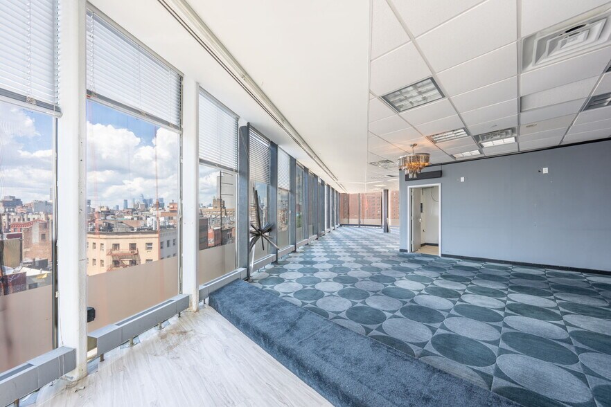 More Photos Of 17 Chatham Sq, New York Loft Creative Space For Lease