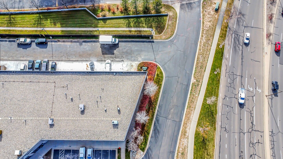 More Photos Of 2415 E Mulberry St, Fort Collins Showroom For Lease