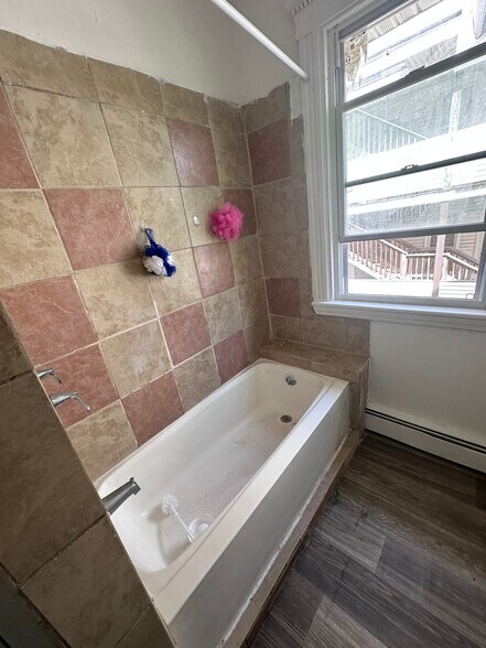 More Photos Of 320-322 Chestnut St, New Britain Apartments For Sale