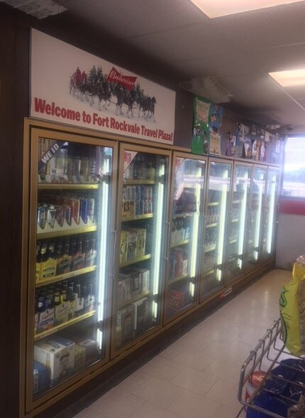 More Photos Of 4293 US Highway 310, Joliet Service Station For Sale