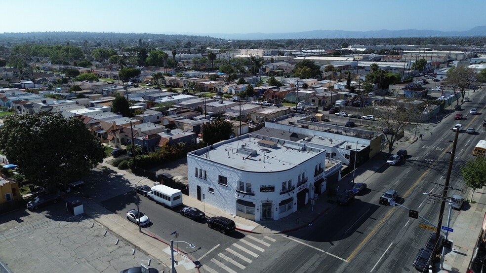 More Photos Of 6525 S Western Ave, Los Angeles Storefront Retail Residential For Lease