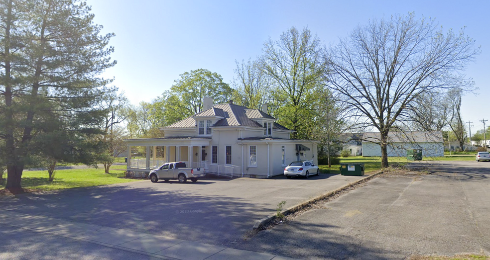 Primary Photo Of 102 Maple St, Smyrna Office For Sale