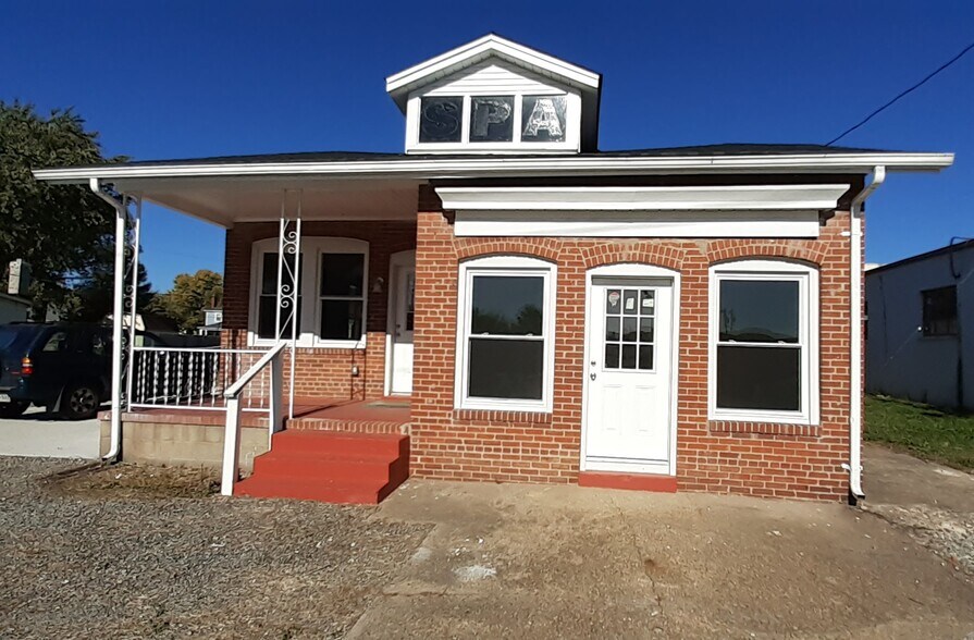 Primary Photo Of 4114 Dill Rd, Richmond Storefront Retail Office For Sale