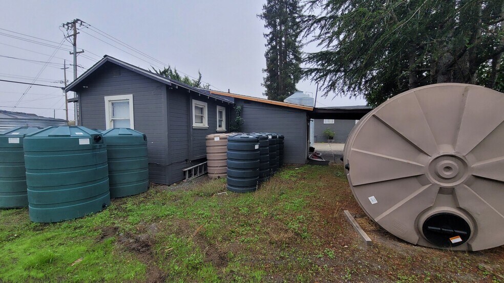 More Photos Of 4135 Santa Rosa Ave, Santa Rosa Warehouse For Lease