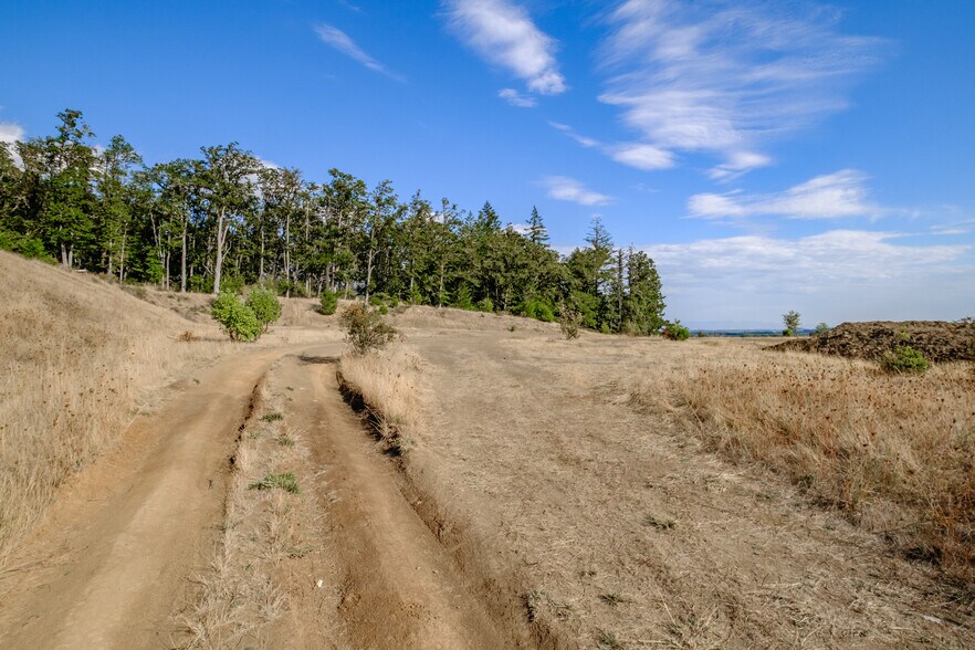 More Photos Of 609 Coastal View Dr, Philomath Land For Sale