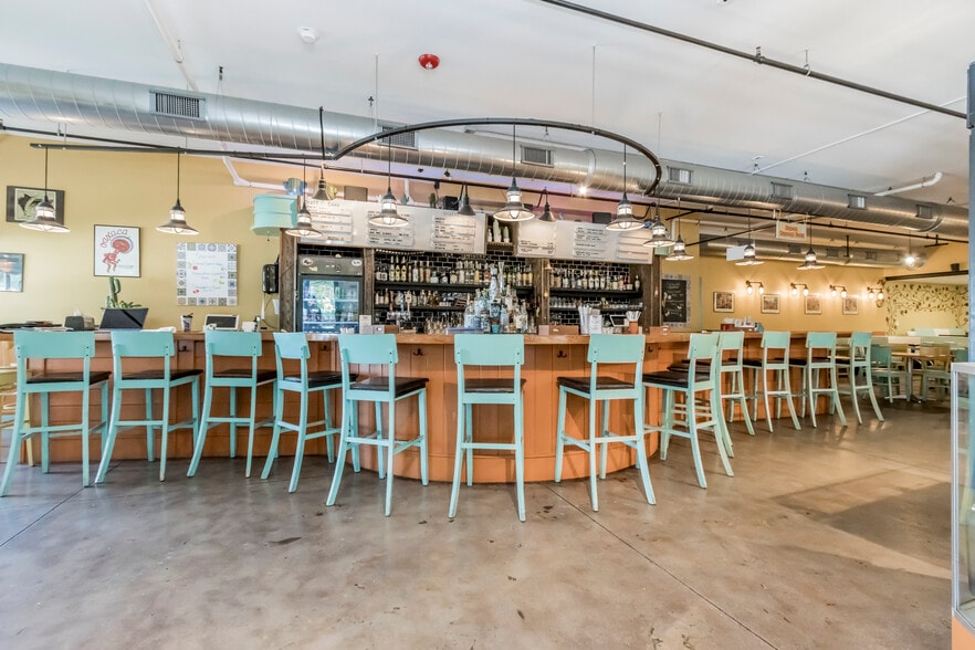 More Photos Of 60 Ocean St, South Portland Storefront Retail Residential For Lease