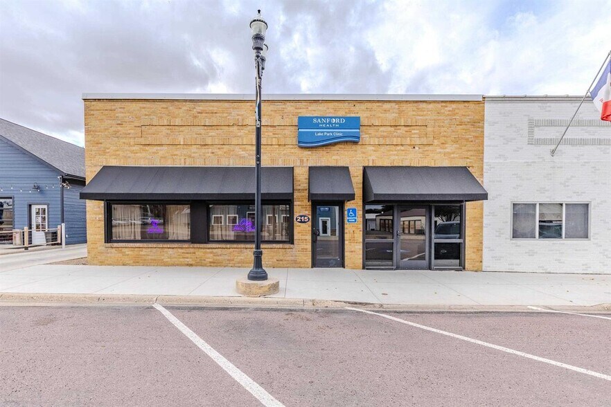 Primary Photo Of 215 Market St, Lake Park Office For Sale