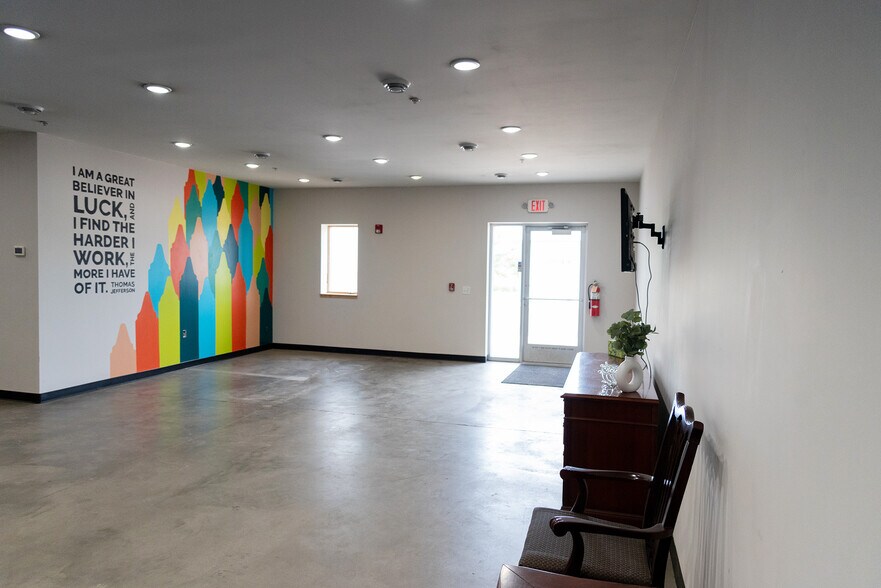 More Photos Of 2330 County Road 137, Waite Park Manufacturing For Lease
