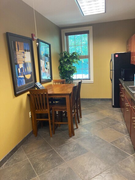 More Photos Of 7326 College St, Irmo Medical For Sale