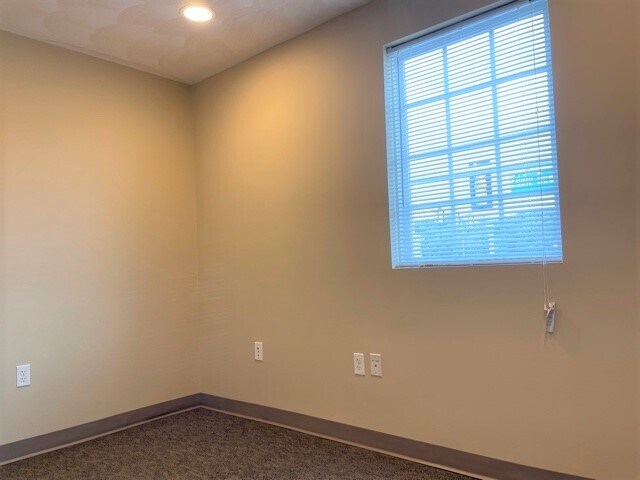 More Photos Of 117 Eddie Dowling Hwy, North Smithfield Loft Creative Space For Lease