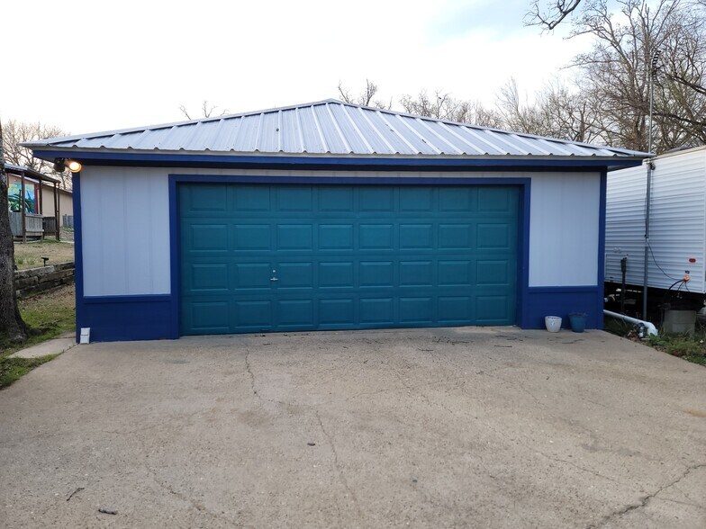 More Photos Of 2784 W State Highway 154, Quitman Hotel For Sale