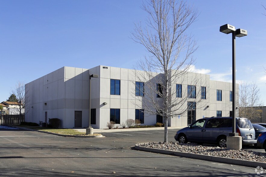 More Photos Of 1675 Tuskegee Pl, Colorado Springs Showroom For Lease