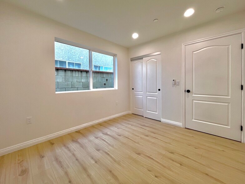 More Photos Of 938 E Sandra Ave, Arcadia Apartments For Sale