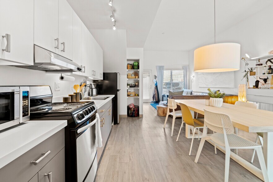 More Photos Of , Lakeland Multifamily For Sale