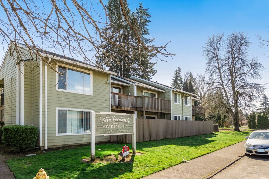 Primary Photo Of 100 Gatch St, Woodburn Apartments For Sale
