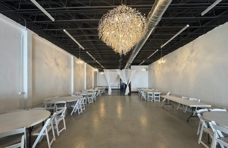 More Photos Of 1104 W Historic Mitchell St, Milwaukee Storefront For Sale