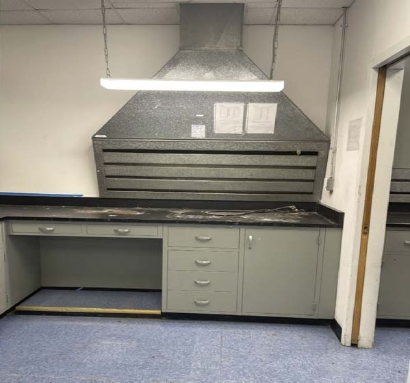 More Photos Of 60 Executive Blvd, Farmingdale Manufacturing For Sale