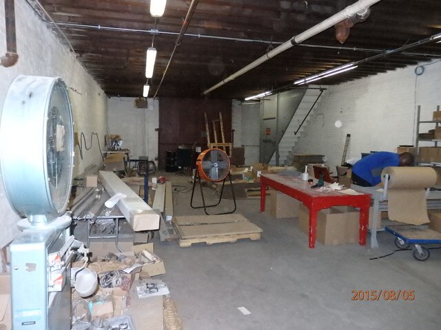 More Photos Of 2508 W Maypole Ave, Chicago Warehouse For Lease