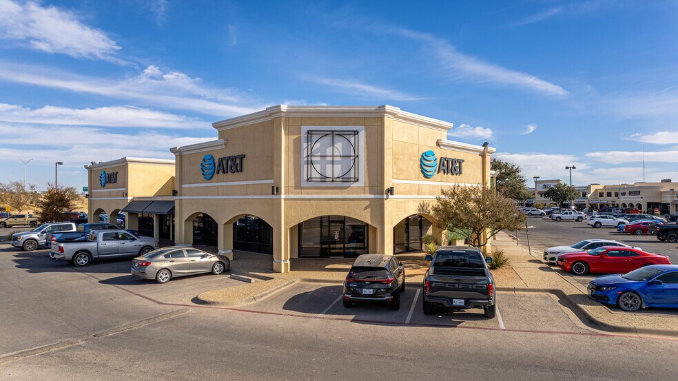 More Photos Of 4400 N Midland Dr, Midland Unknown For Lease