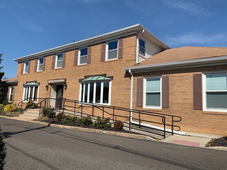 More Photos Of 1034 Marlton Pike E, Cherry Hill Medical For Lease