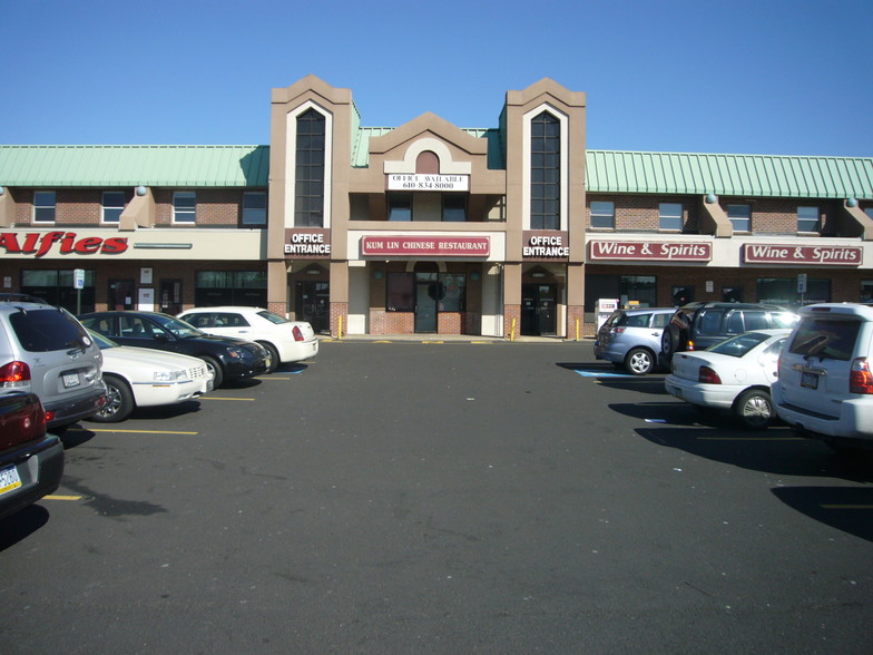 Primary Photo Of 2417 Welsh Rd, Philadelphia Storefront Retail Office For Lease