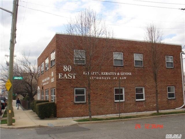 More Photos Of 80 E Old Country Rd, Mineola Office For Lease