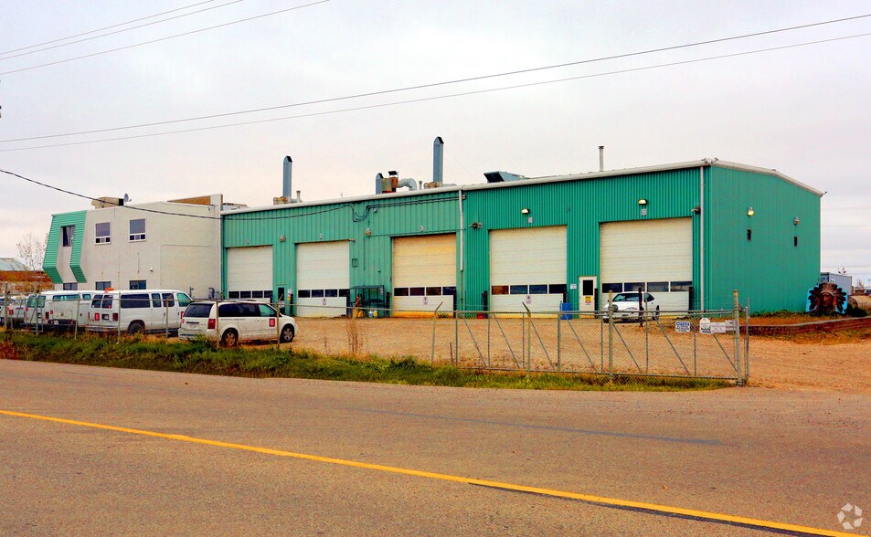 More Photos Of 1703 8th St, Nisku Manufacturing For Lease