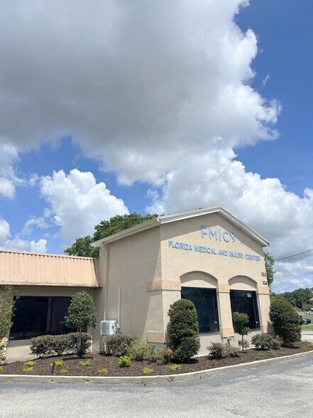 More Photos Of 326 N John Young Pky, Kissimmee Office For Lease