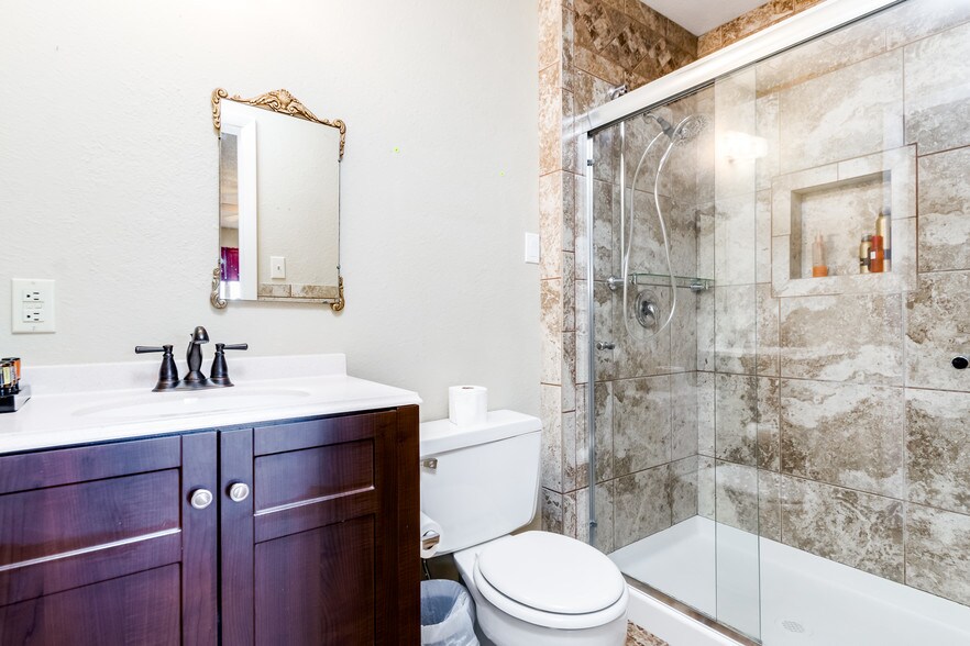 More Photos Of 40444 Bush Rd, Avondale Specialty For Sale