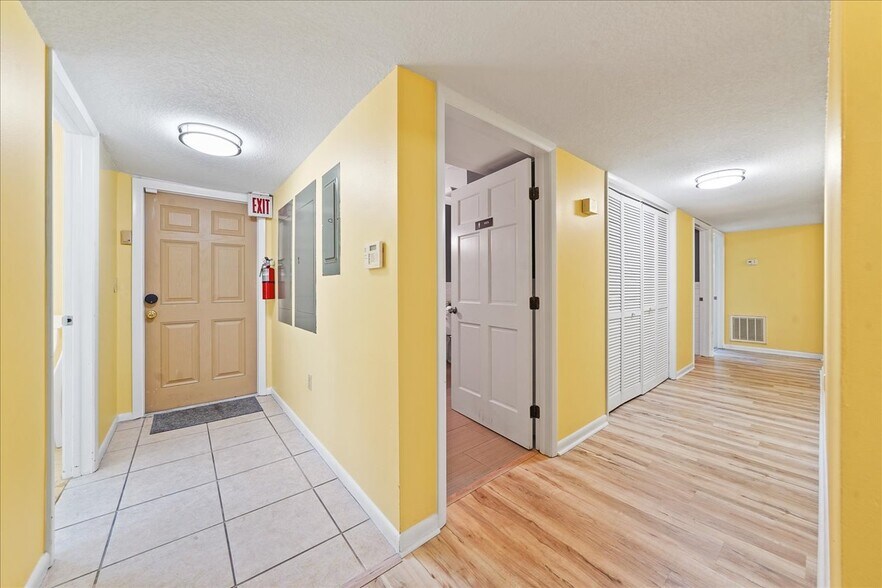 More Photos Of 111 Scott St, Melbourne Office For Sale