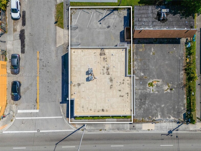 More Photos Of 4885 NW 7th Ave, Miami Office For Sale