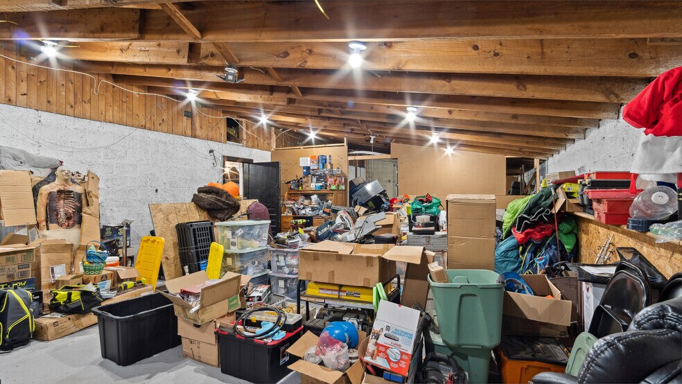 More Photos Of 300 W North Main St, Littleton General Retail For Sale