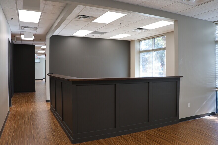 More Photos Of 120 Richard Jackson Blvd, Panama City Beach Office For Lease